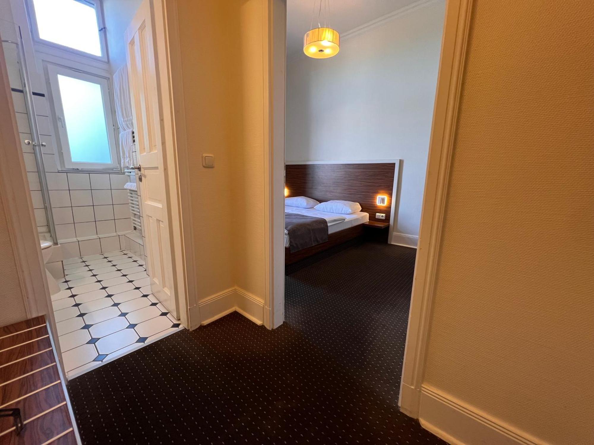 Hotel Excellent Lubeck Ngoại thất bức ảnh